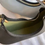 کیف قایقی زنانه